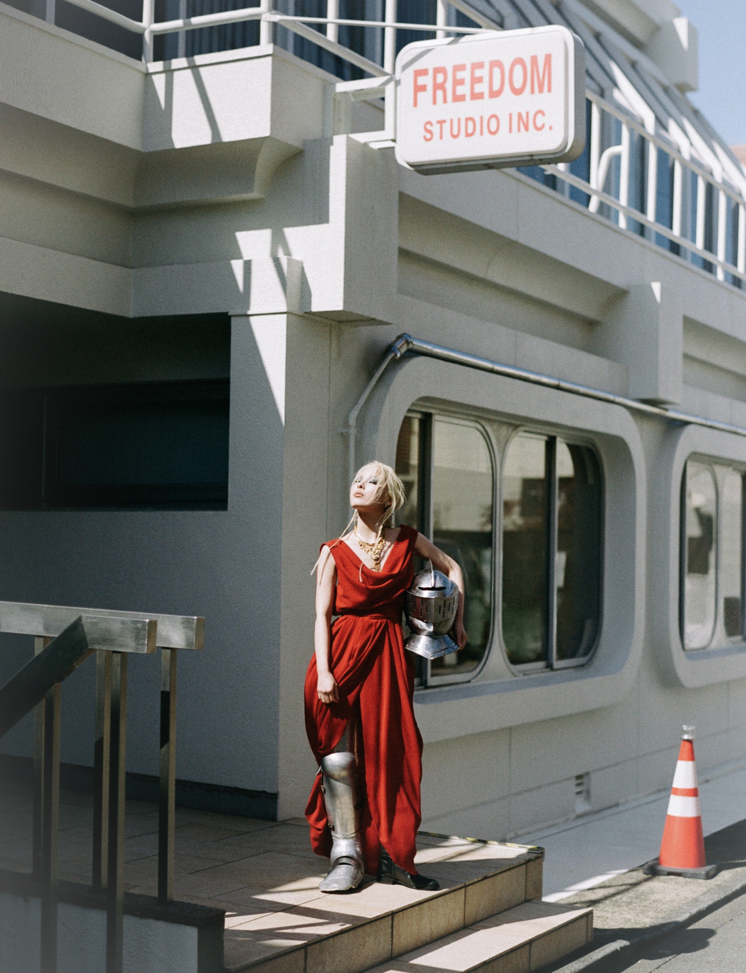 ARMORE — Look 5
