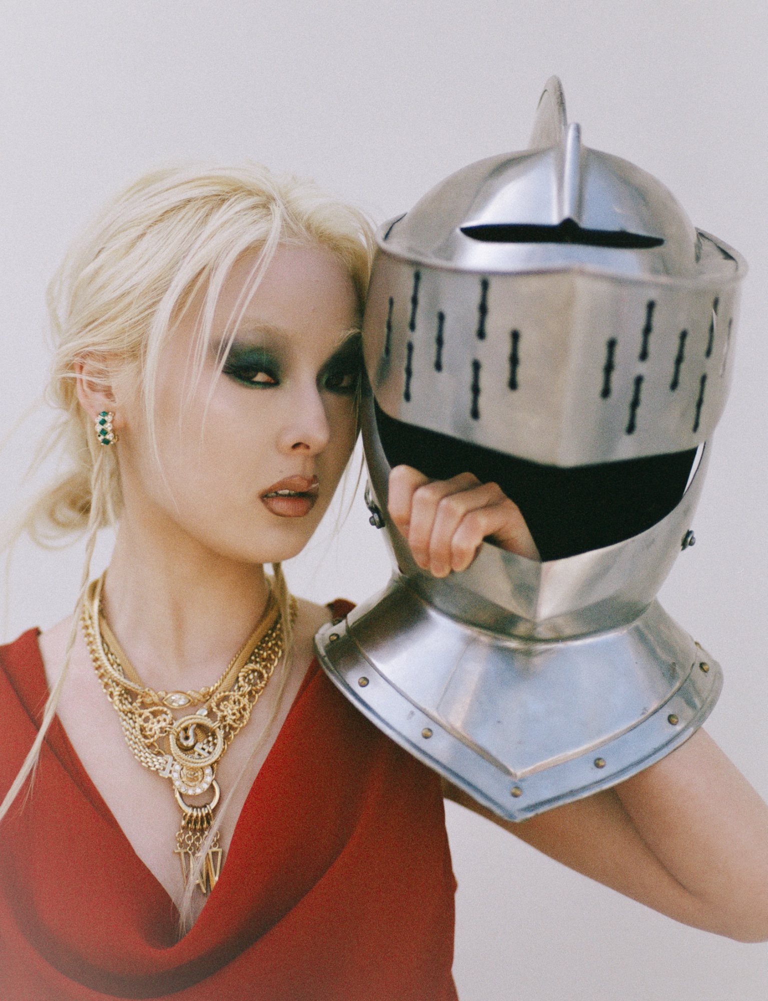 ARMORE — Look 6