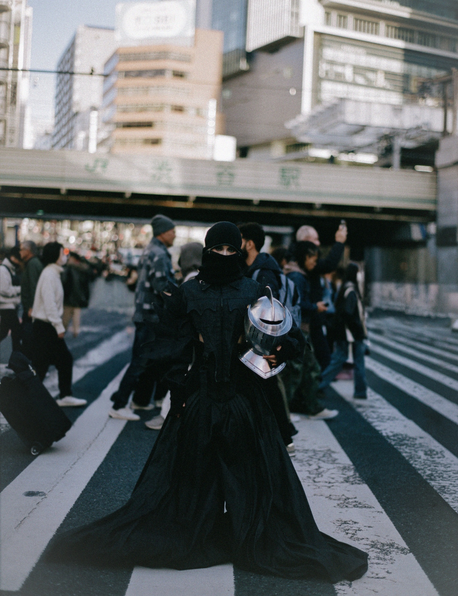 ARMORE — Look 16