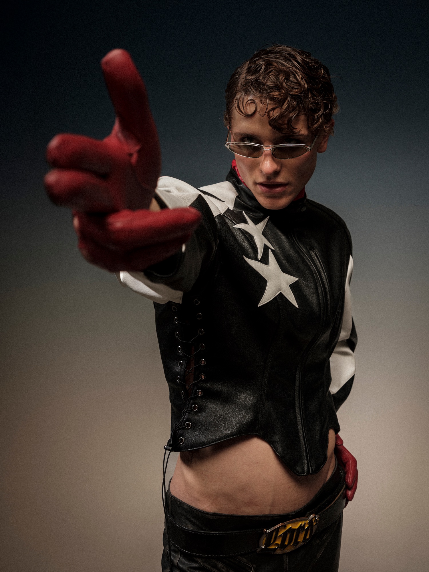Bounty Law — Look 10