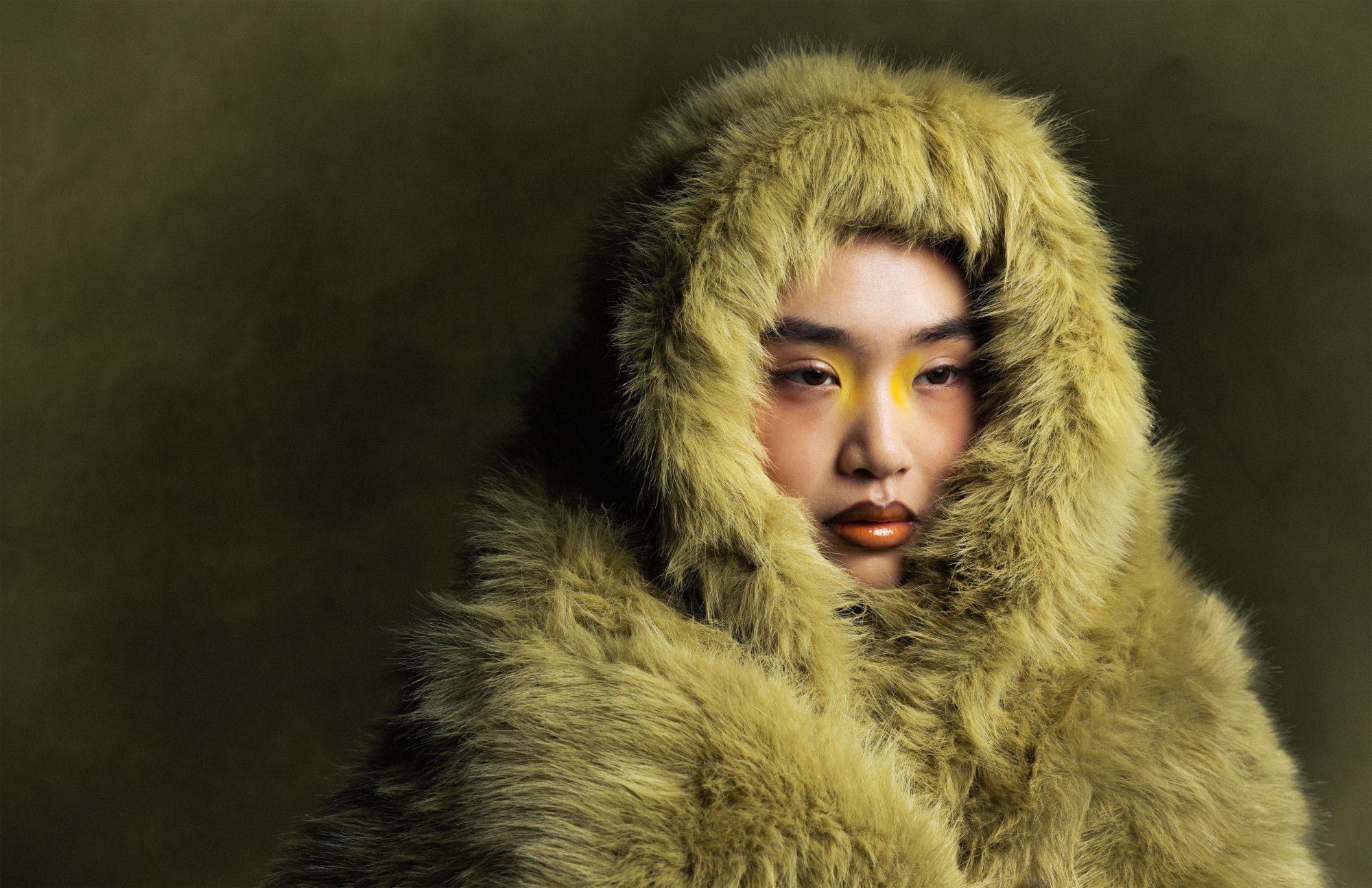 The Red Dragon — Look 2