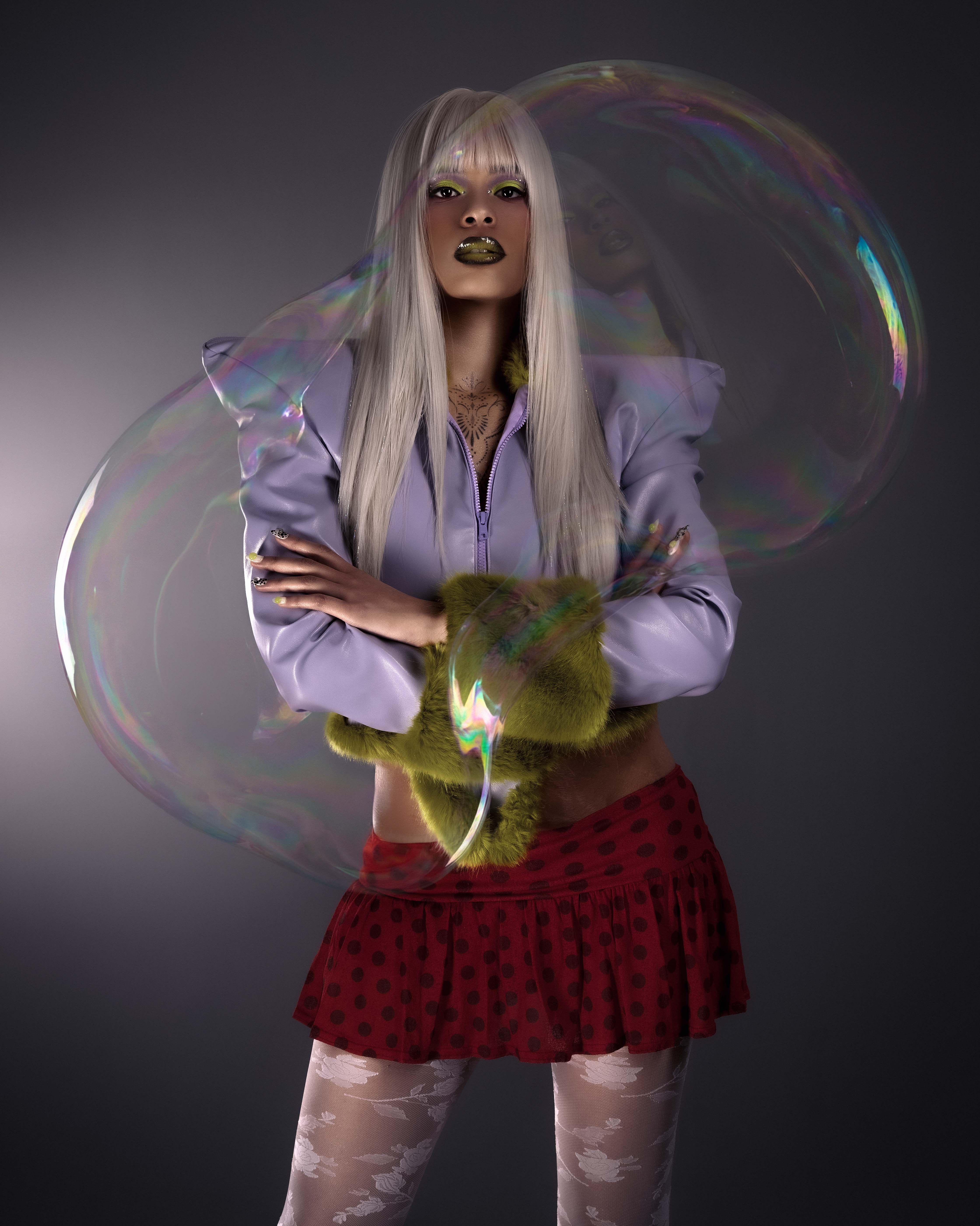 HYPER VENUS — Look 8