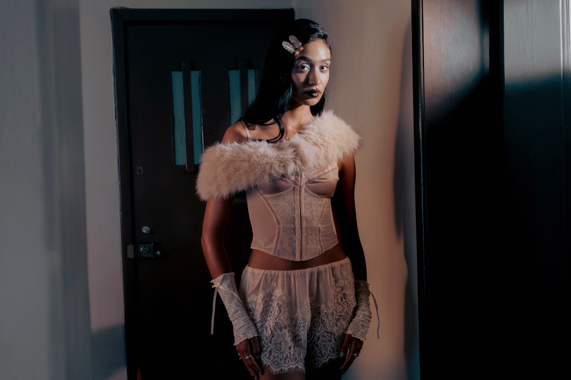 Voyeurs Room — Look 1