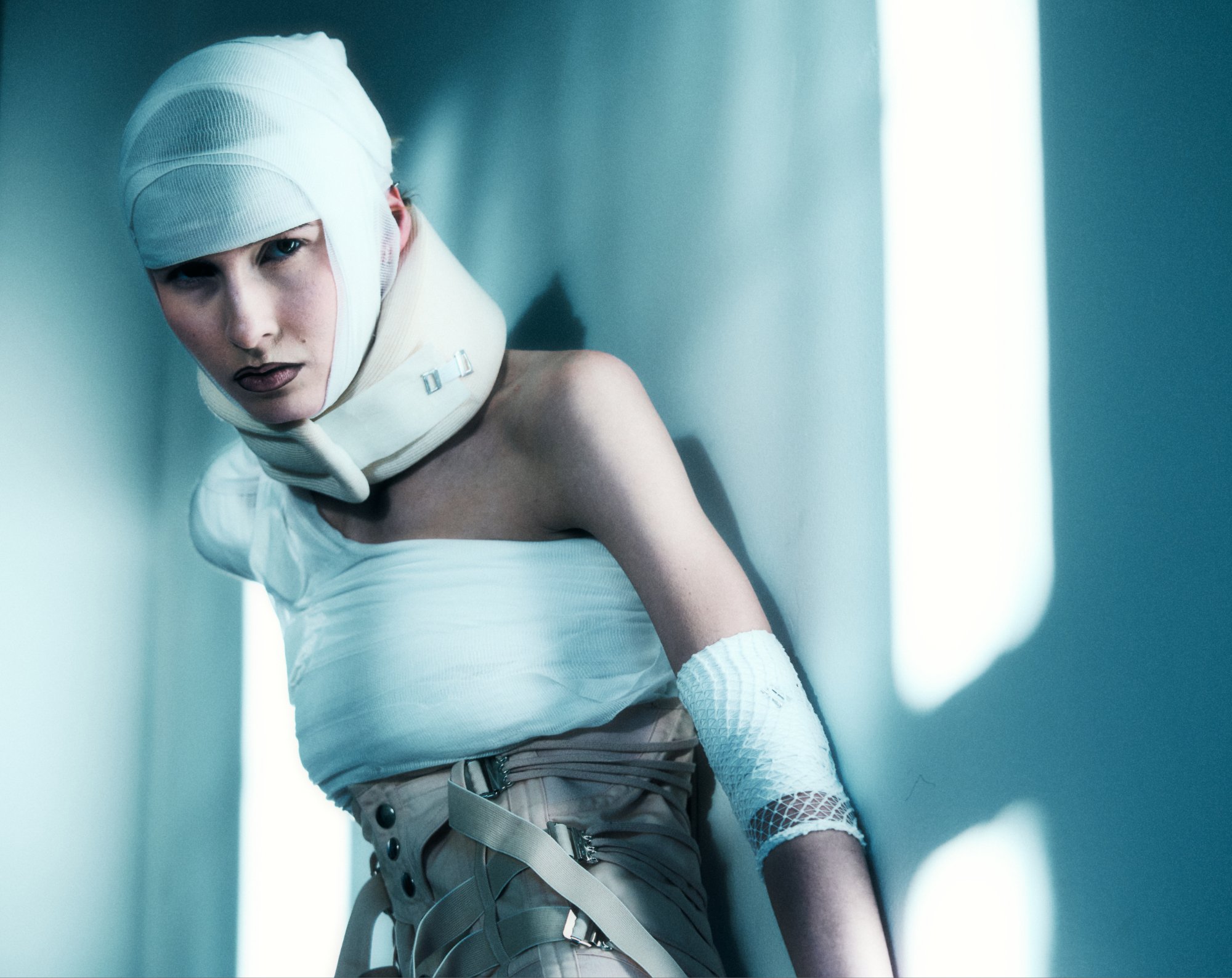 BANG BANG — Look 6